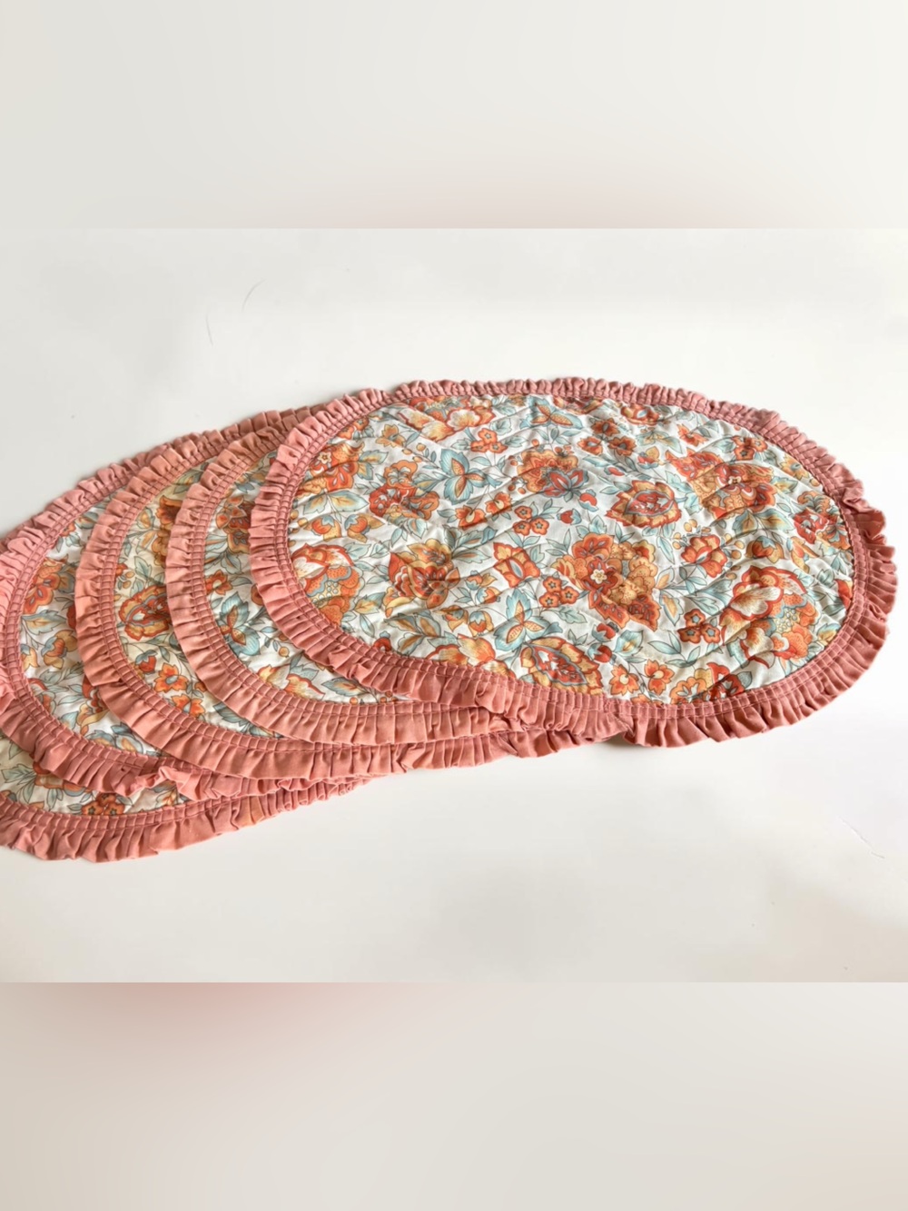 Vintage Floral Ruffled Placemats Set of 6 Cottagecore Pink Oval 18"